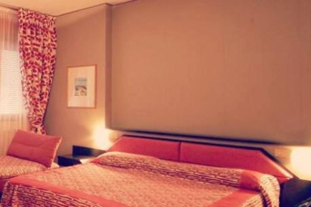 Hotel Bristol 페자로 외부 사진