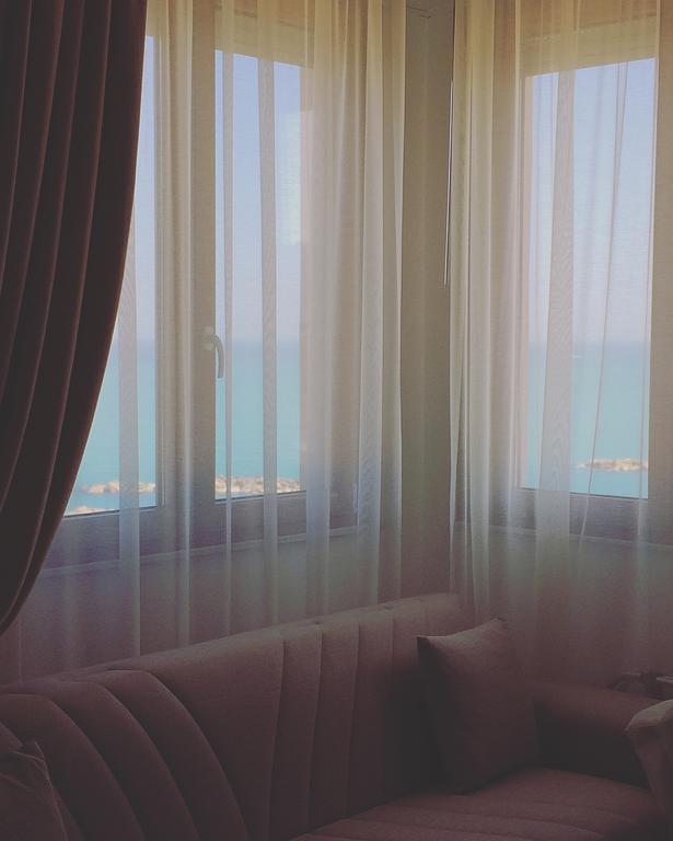 Hotel Bristol 페자로 외부 사진